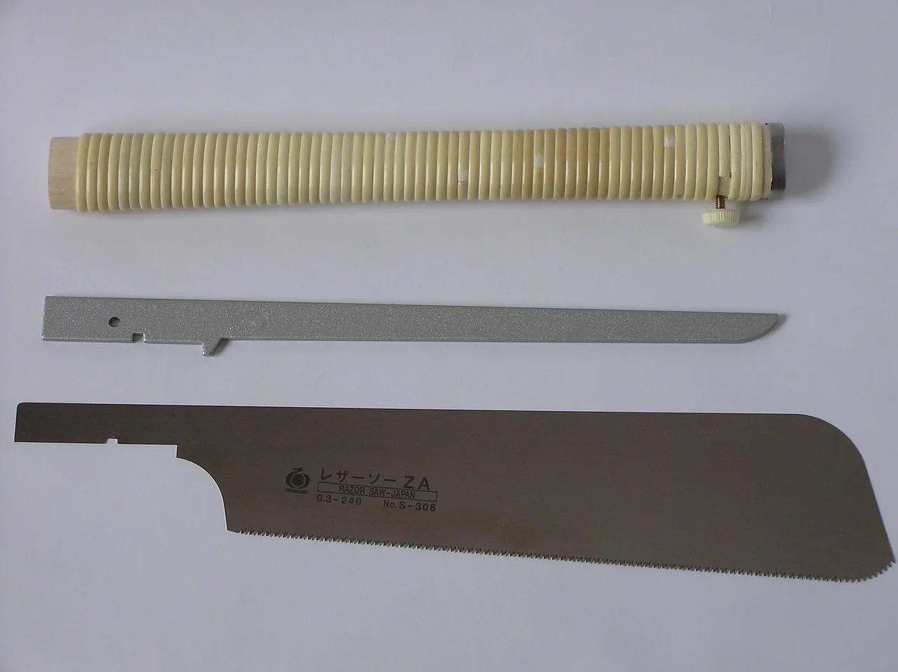 Japanese dozuki pull saw with a replaceable blade, Japan